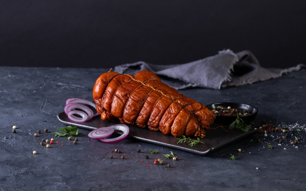 detail Uzená rolovaná krkovice